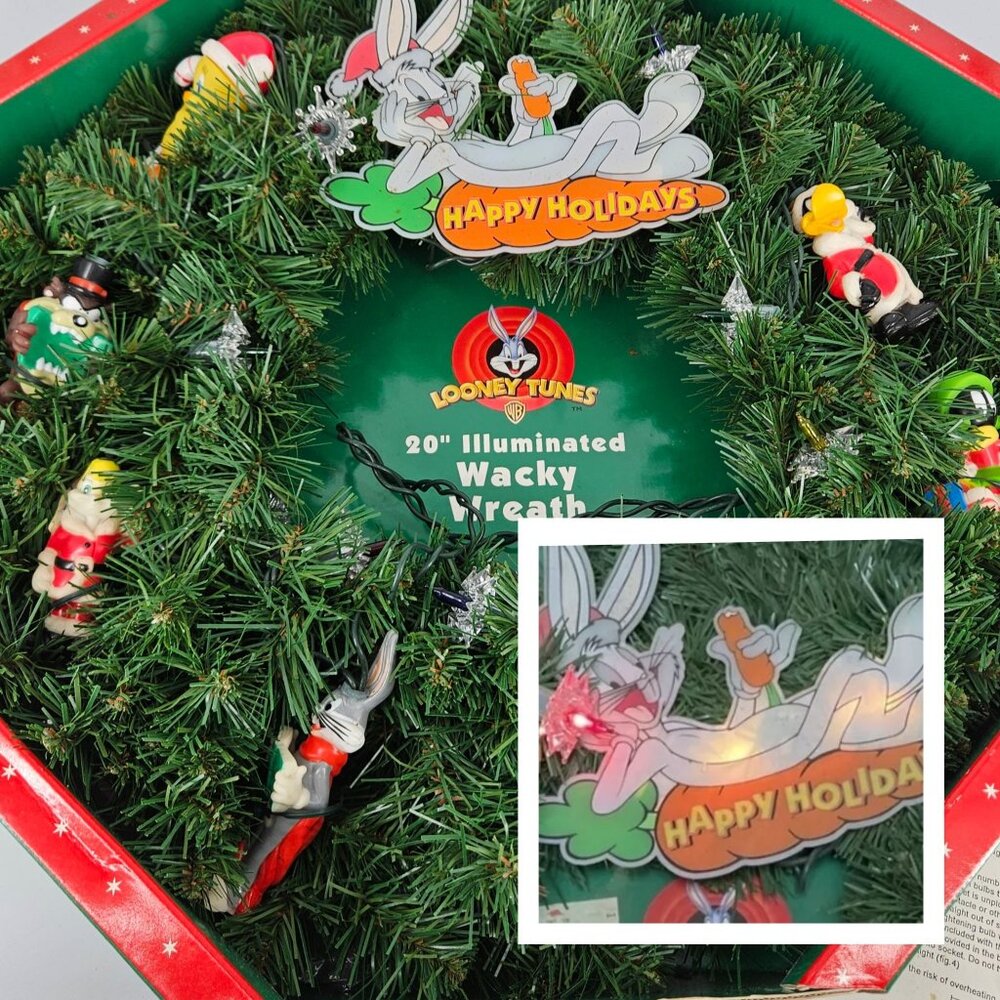 Looney Tunes Holiday Wreath Light Up Illuminated Wacky Warner Bros Christmas 20"